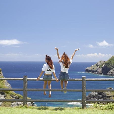 Kerama Beach Hotel Zamami Bagian luar foto