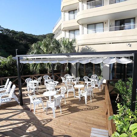 Kerama Beach Hotel Zamami Bagian luar foto