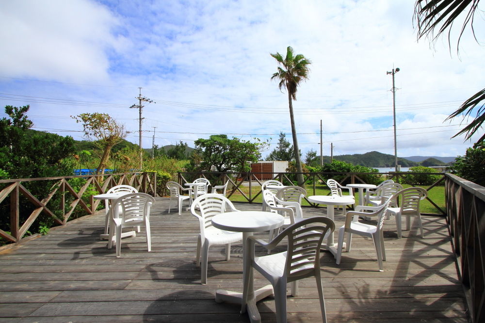 Kerama Beach Hotel Zamami Bagian luar foto